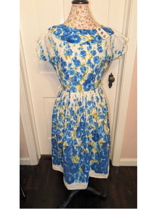 Unbranded Dresses & Skirts - vintage 1950s Floral Cotton Dress